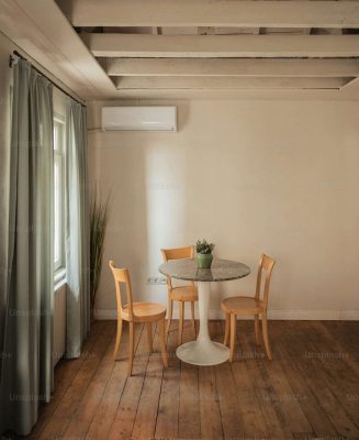 premium_photo-1678790910636-389ab6d3ed93